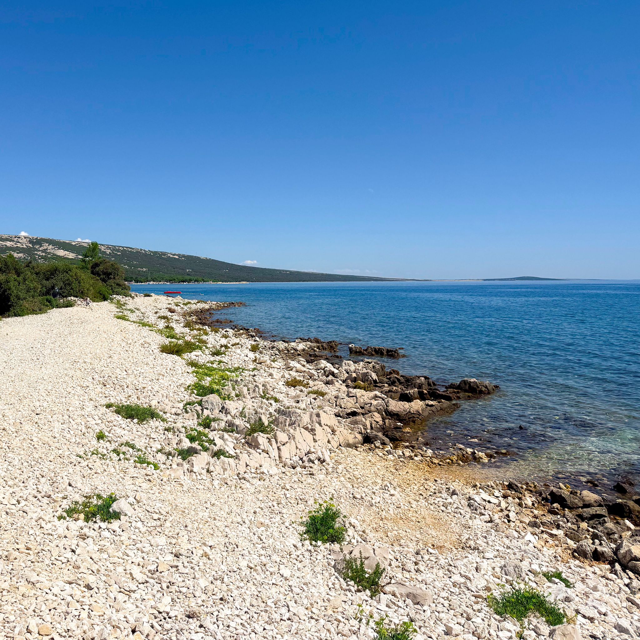 Nude Beaches in Pag