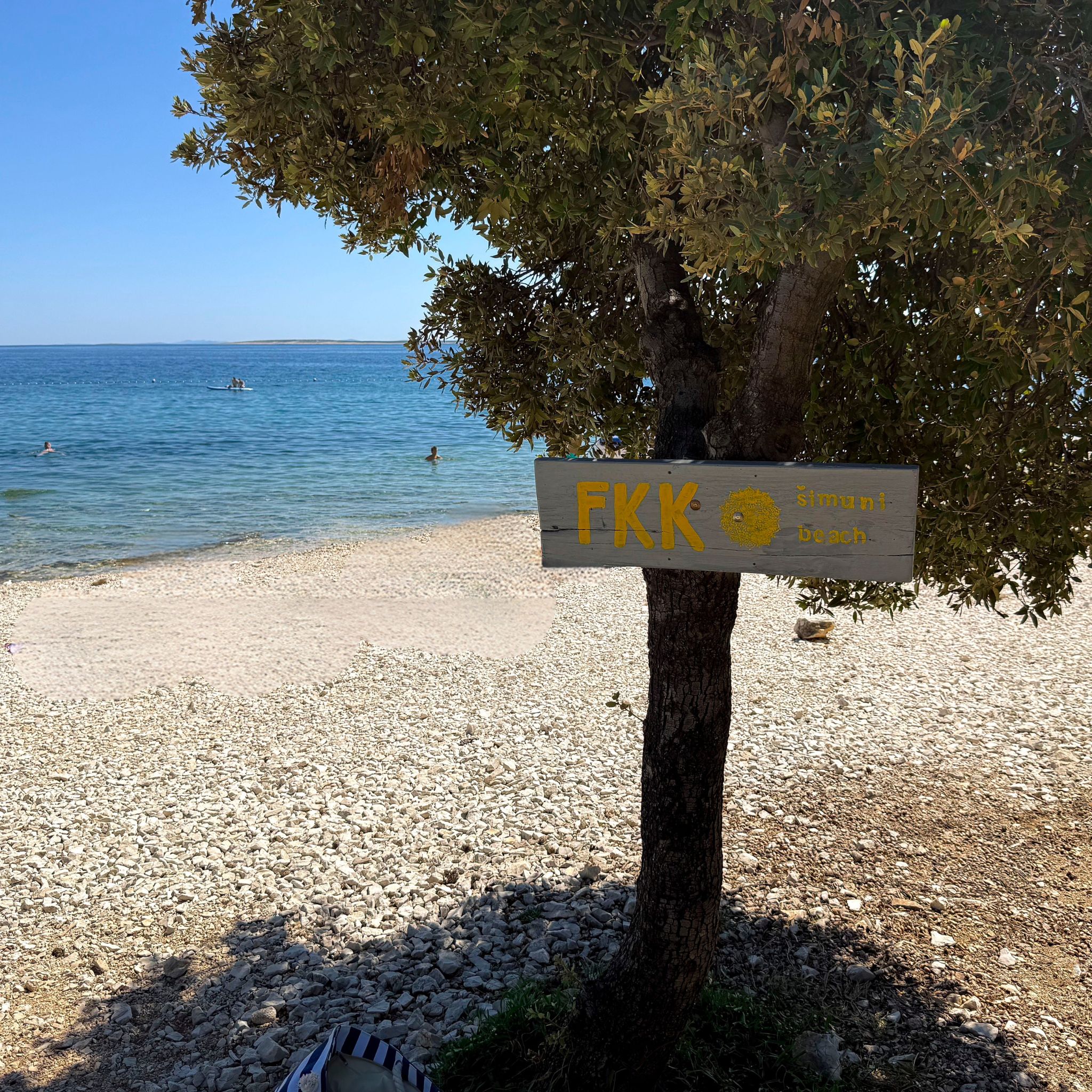 Nude Beaches in Pag