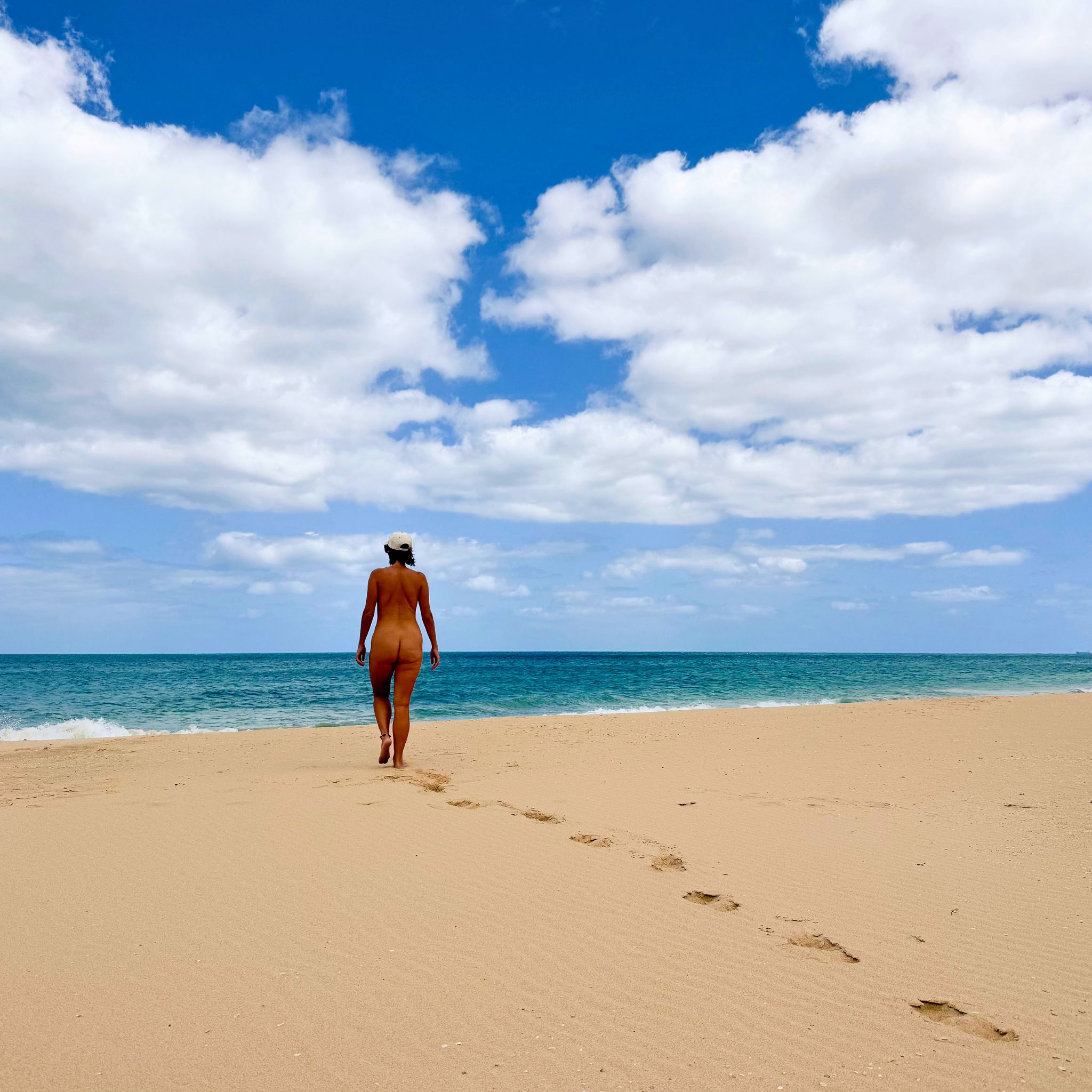 Nude beach in Perth